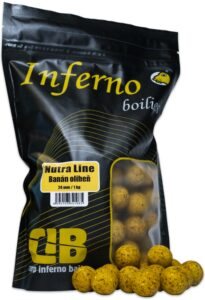 Carp inferno boilies nutra line banán oliheň - 1 kg 24 mm