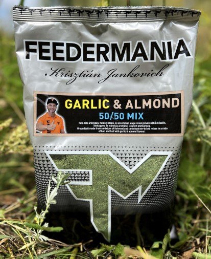Feedermania krmítková směs groundbait 50/50 mix 800 g - garlic almond